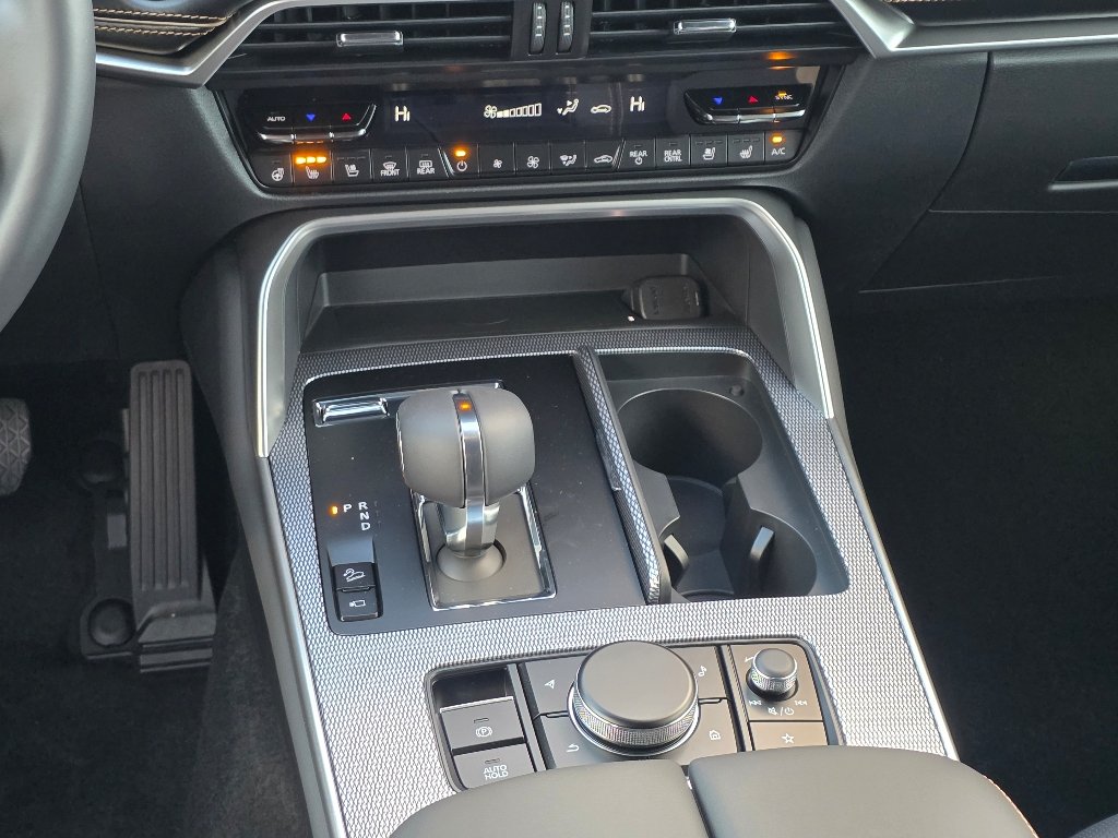 2026 Mazda CX-90 Premium Plus Package - Photo 12