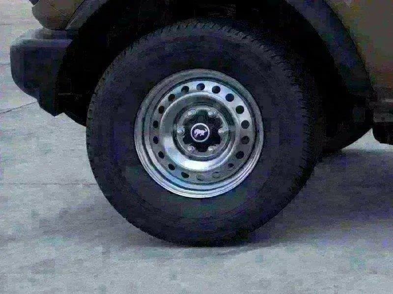 New 2026 Marsh Gray Ford Base image 18