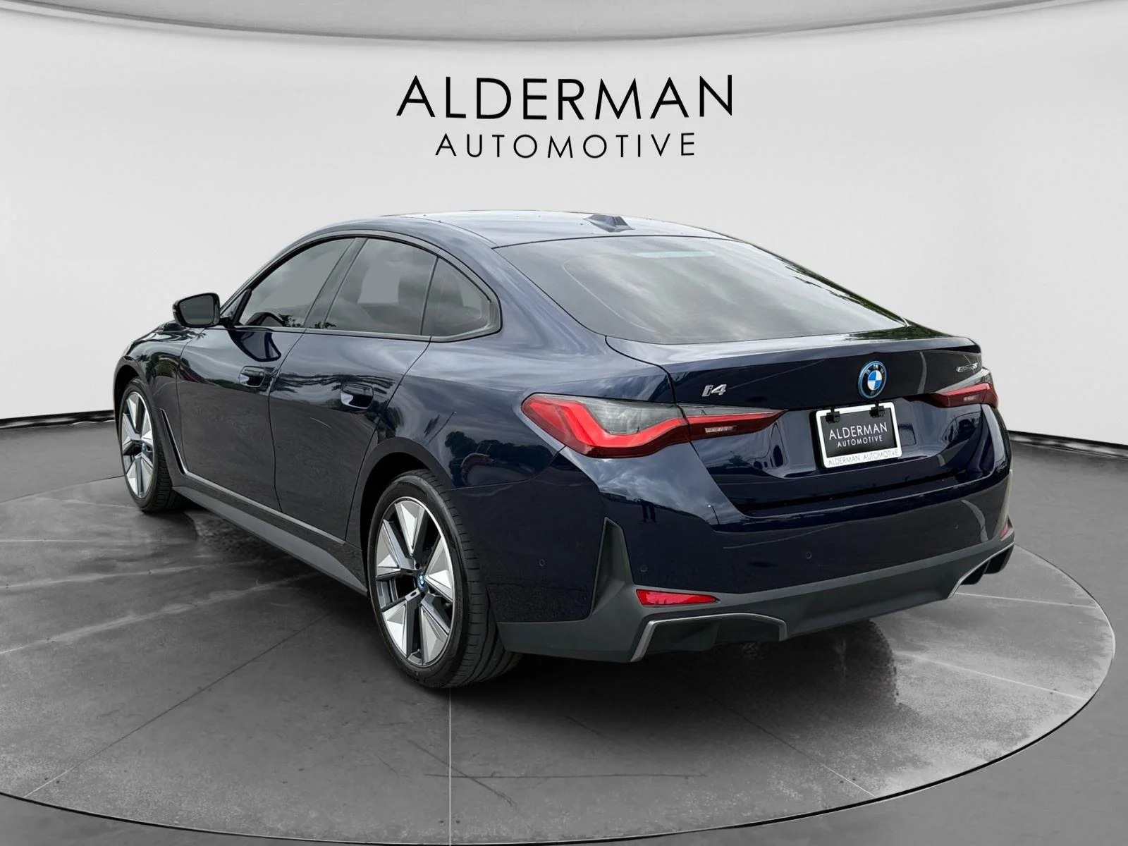 Used 2023 Tanzanite Blue II Metallic BMW eDrive35 image 3