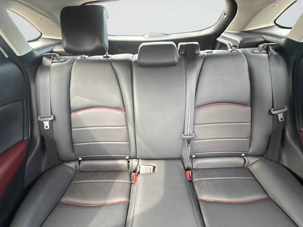 Used 2018 White Mazda Touring image 16