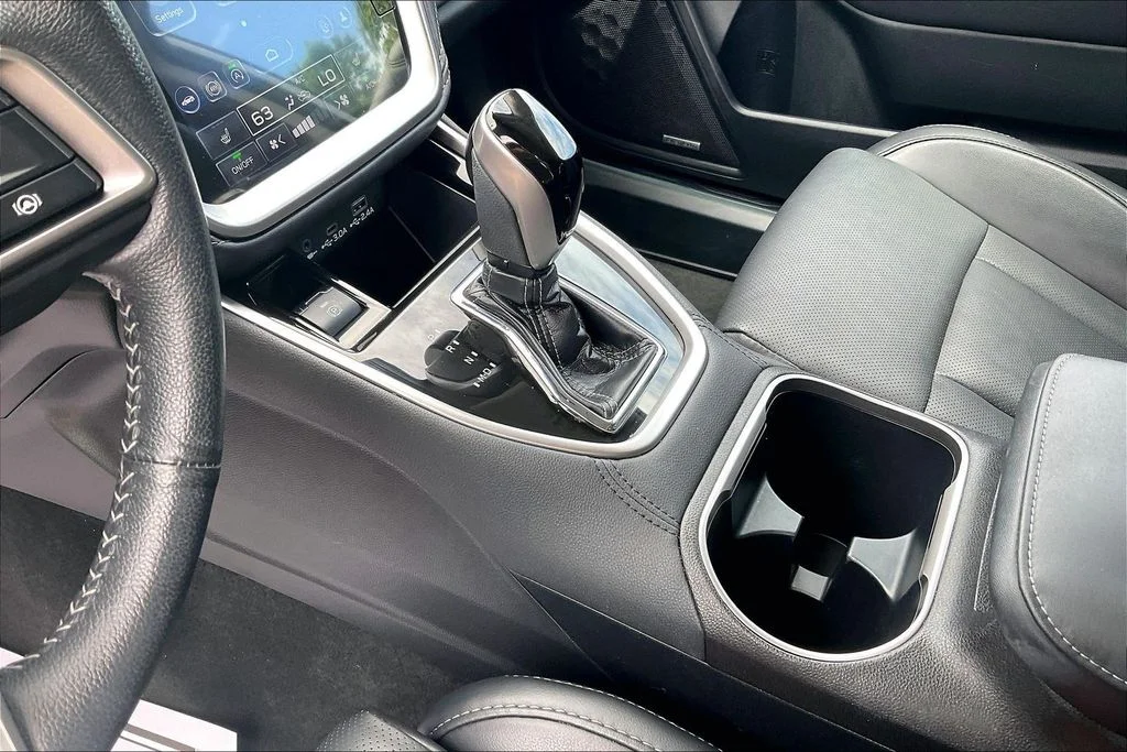 Used 2023 Silver Subaru Limited image 17