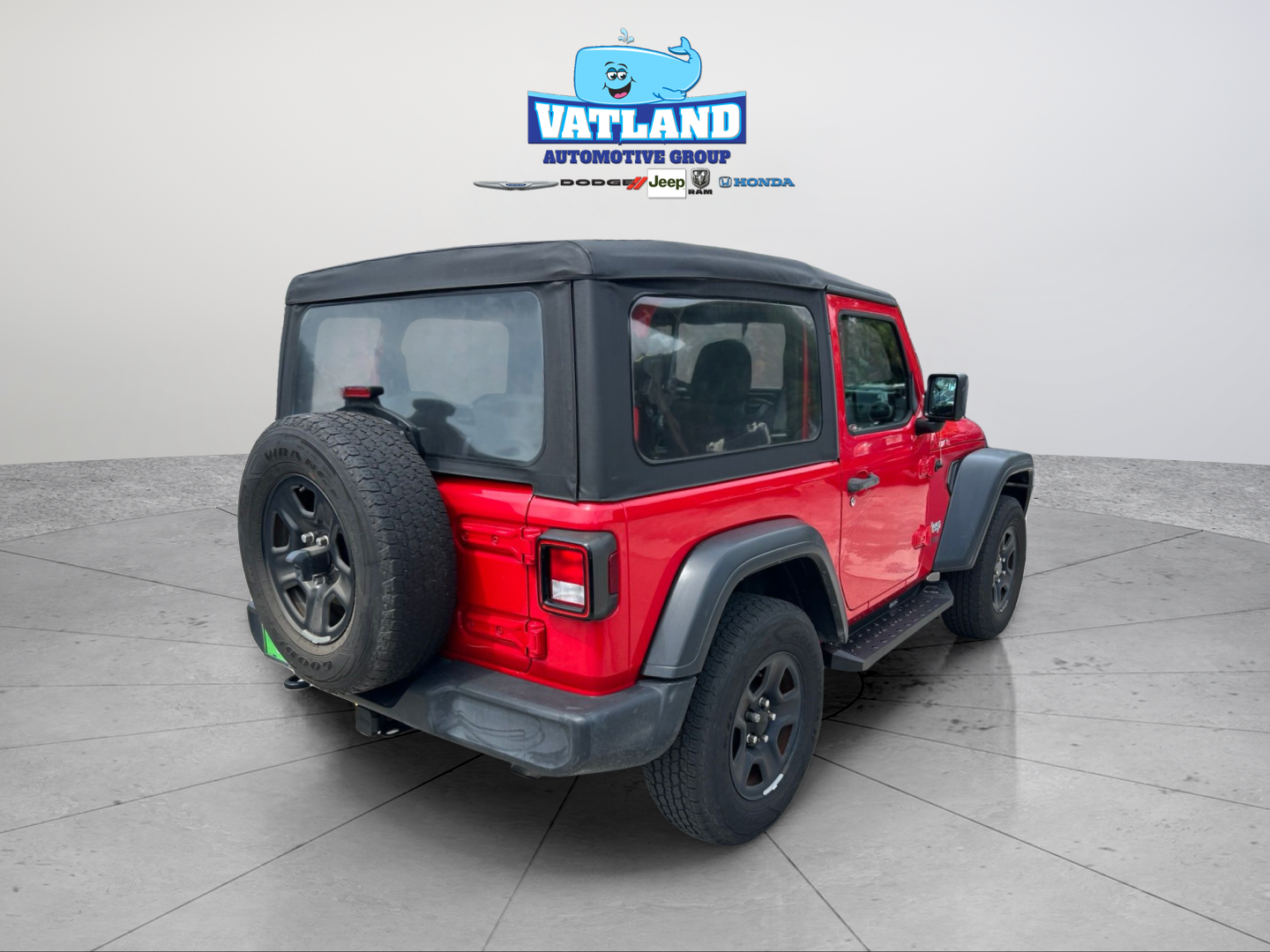 Used 2020 Red Jeep Sport image 6
