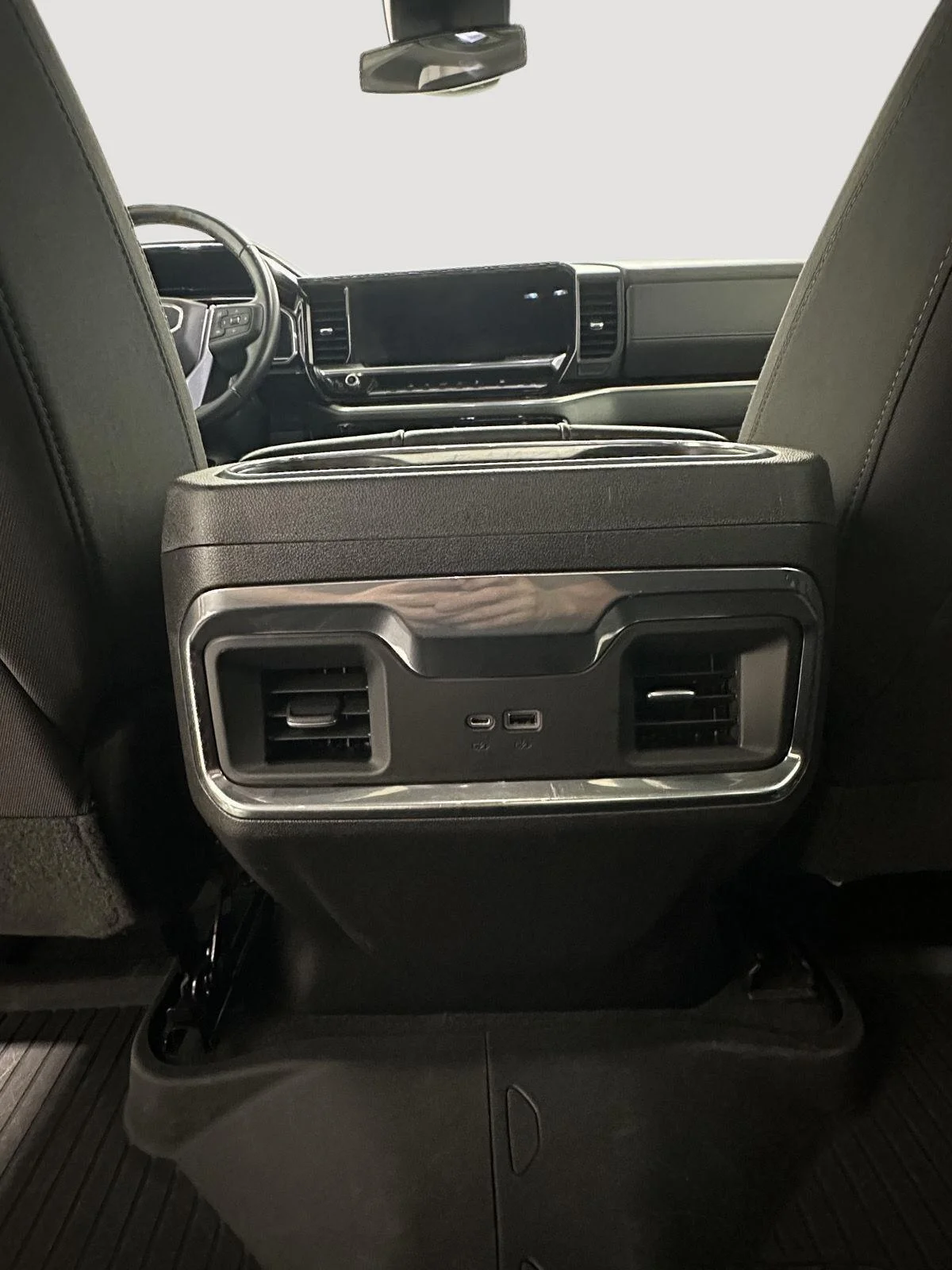 Used 2022 Summit White GMC Elevation image 22