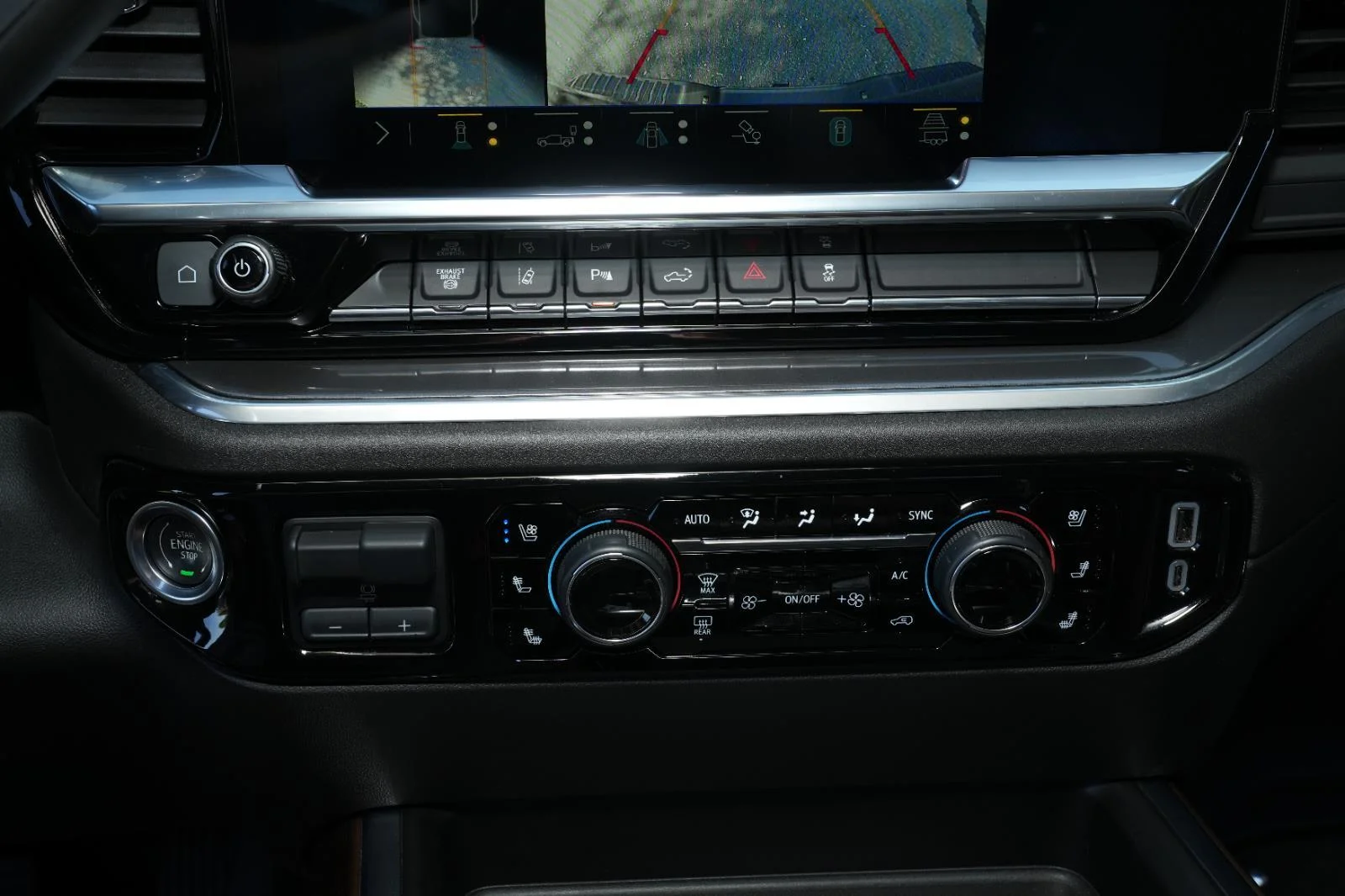 Used 2024 Black Chevrolet High Country DRW image 34