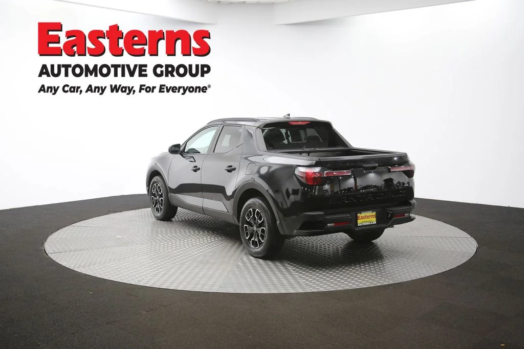 Used 2022 Black Hyundai SEL image 60