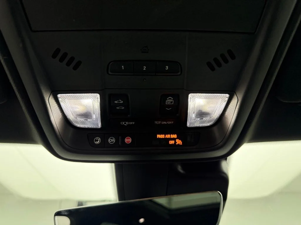 Used 2022 Black Cadillac Sport image 31
