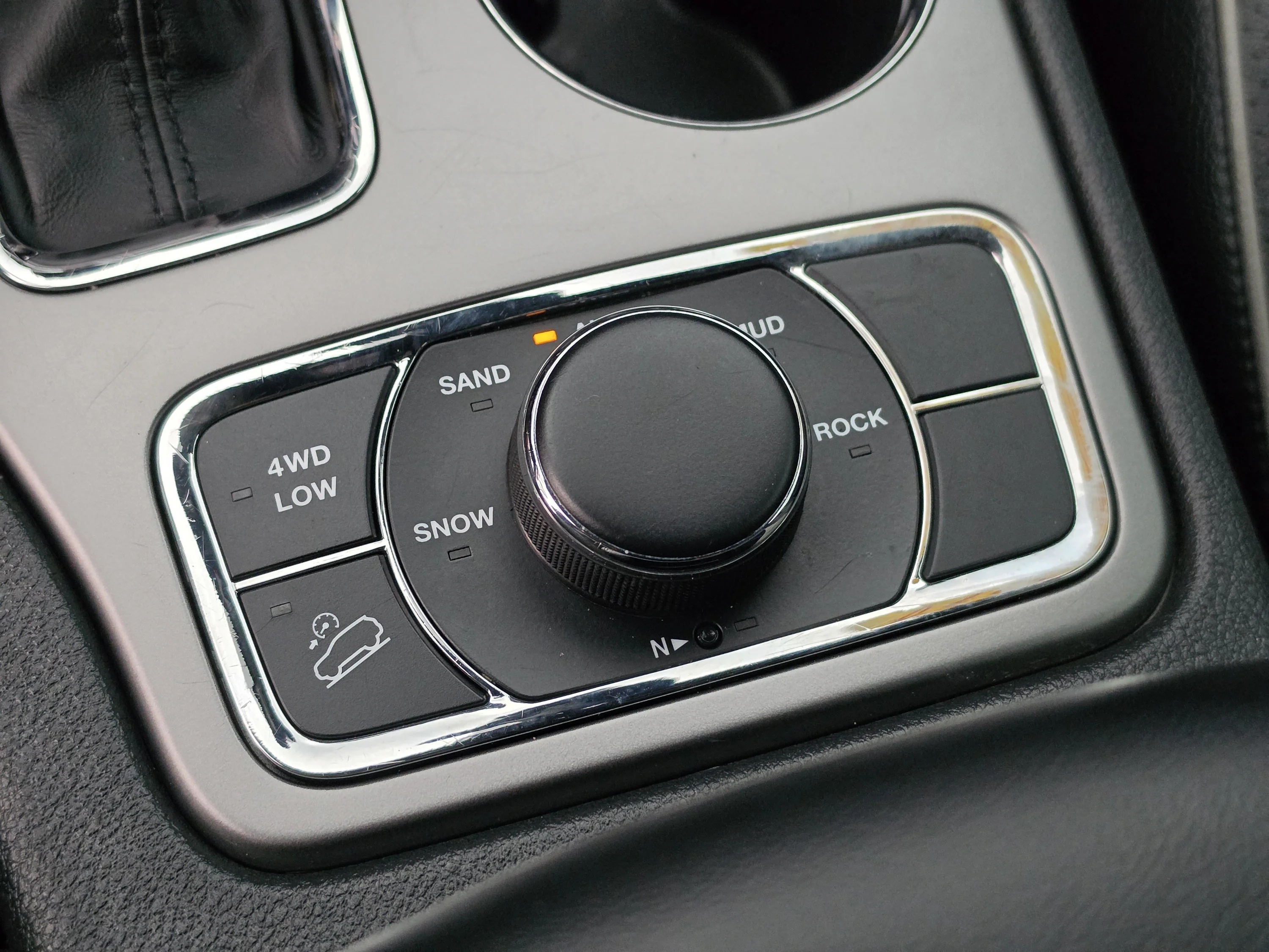Used 2019 Sting-Gray Clearcoat Jeep Upland image 33