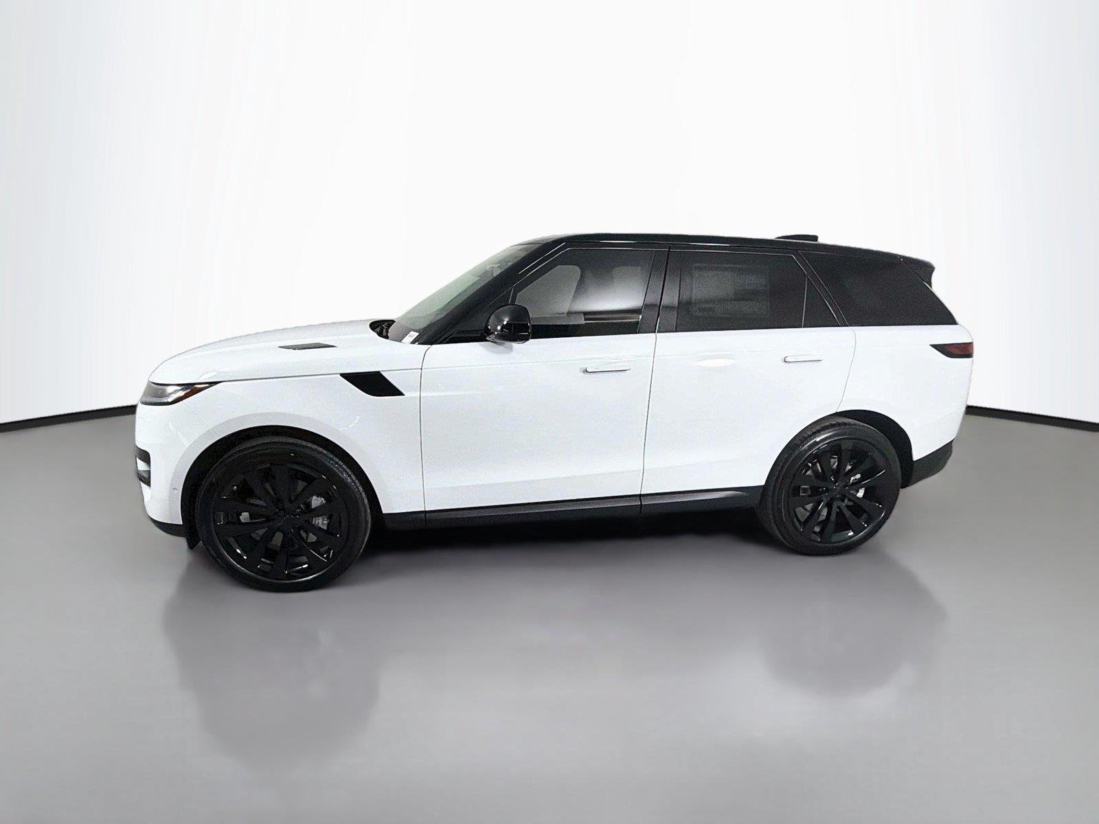 New 2026 Fuji White Land Rover SE image 8