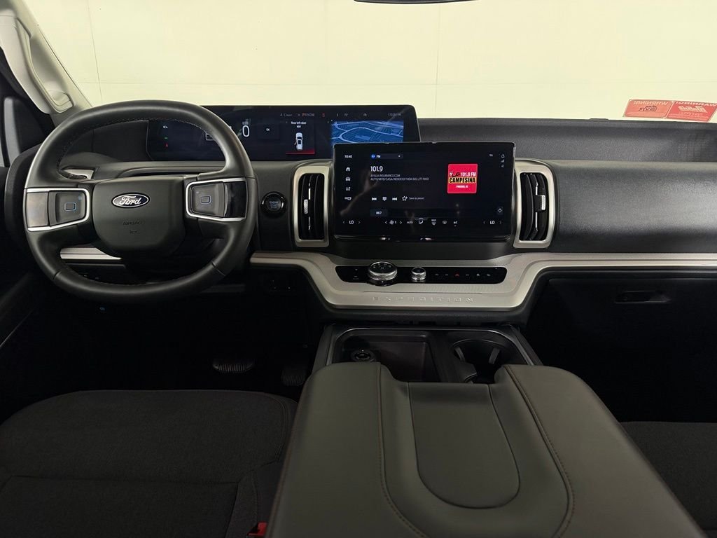 Used 2025 Silver Metallic Ford Active image 13