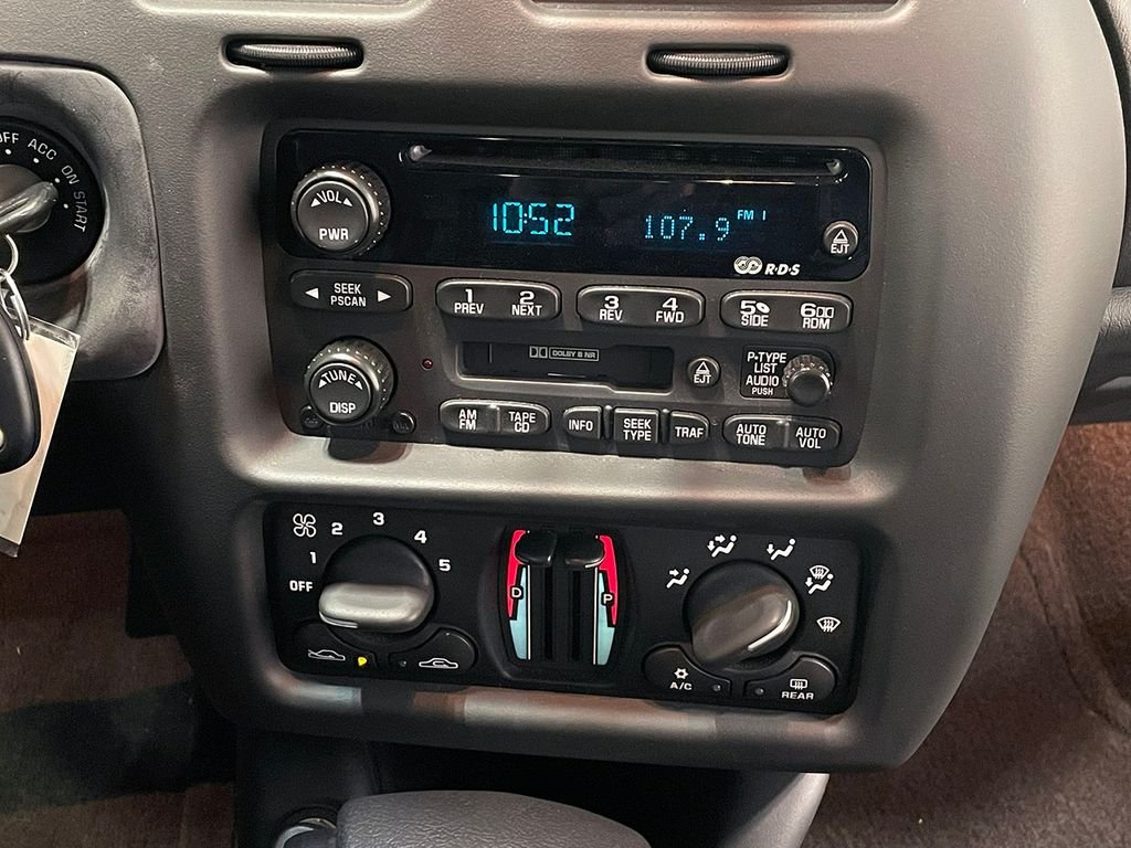 Used 2001 Black Chevrolet SS image 81