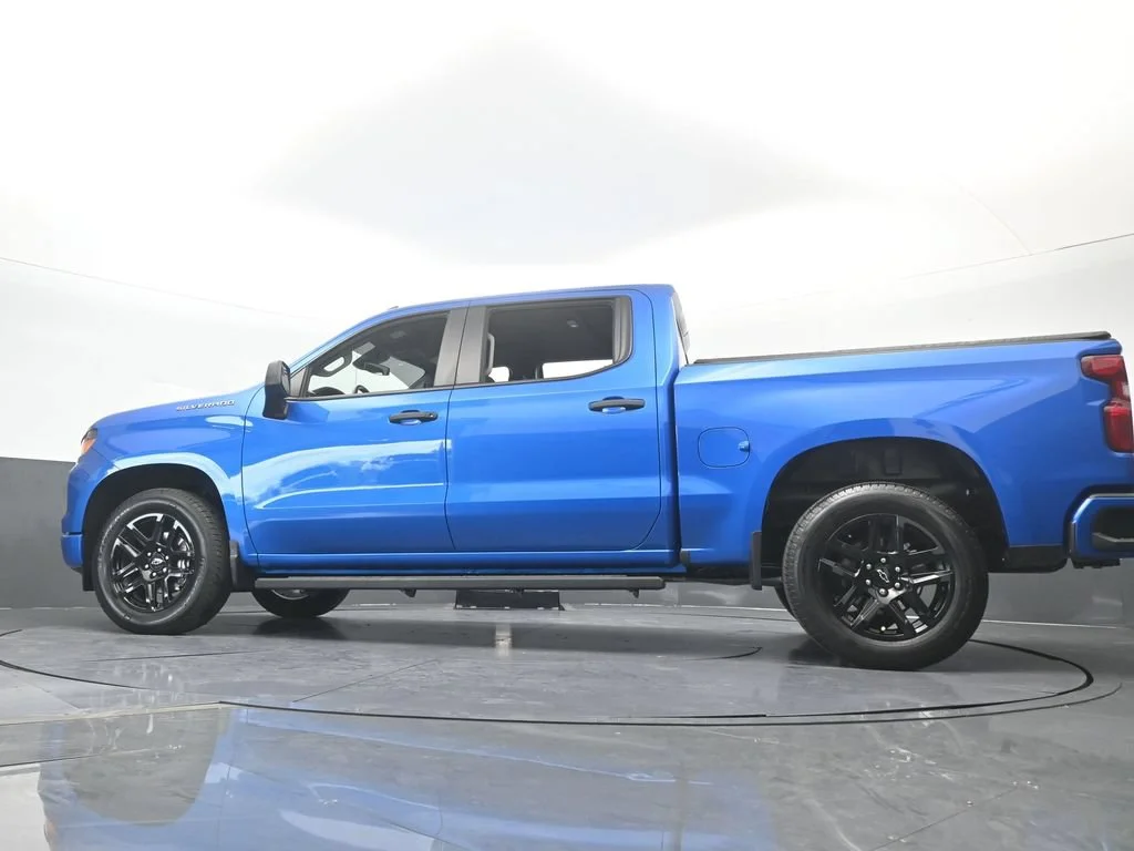 Used 2024 Glacier Blue Metallic Chevrolet Custom image 51