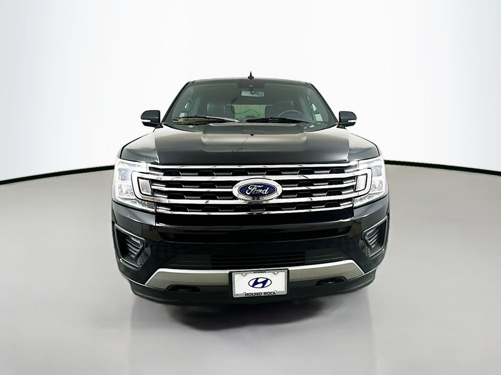 Used 2020 Black Ford XLT image 2