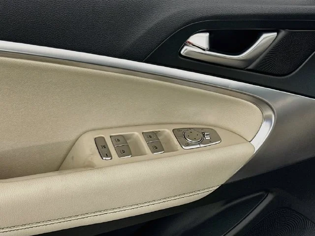 New 2026 Gray Genesis 2.5T image 11