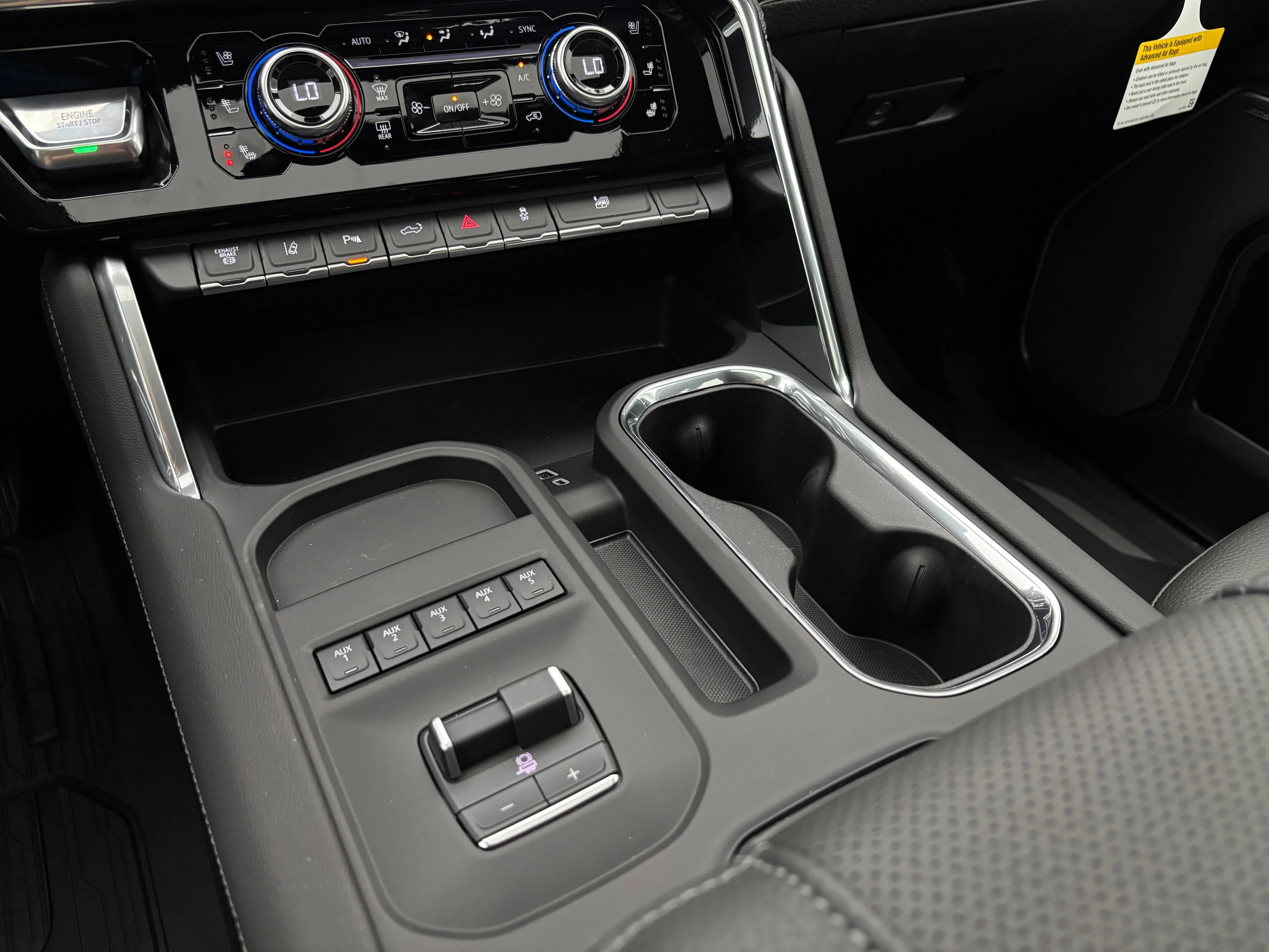 2026 GMC Sierra 3500HD Denali - Photo 35