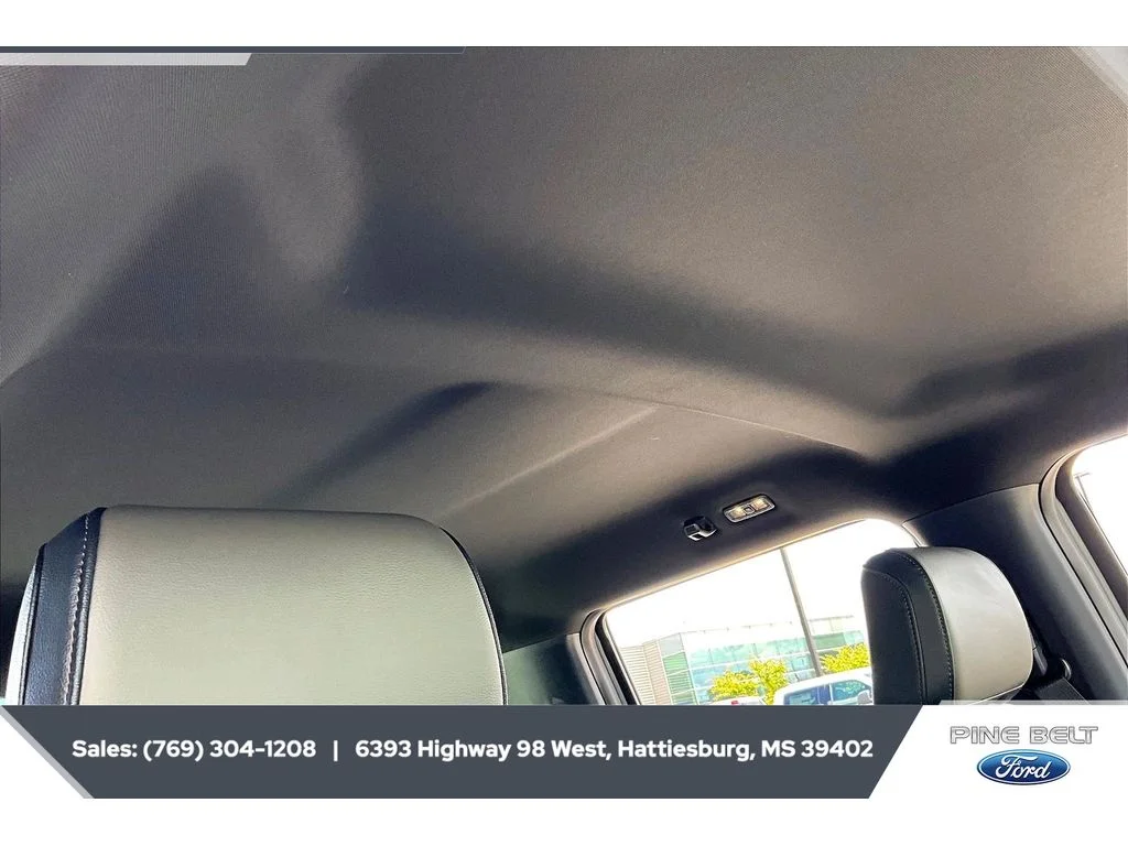 New 2026 Avalanche Ford Lariat® image 17