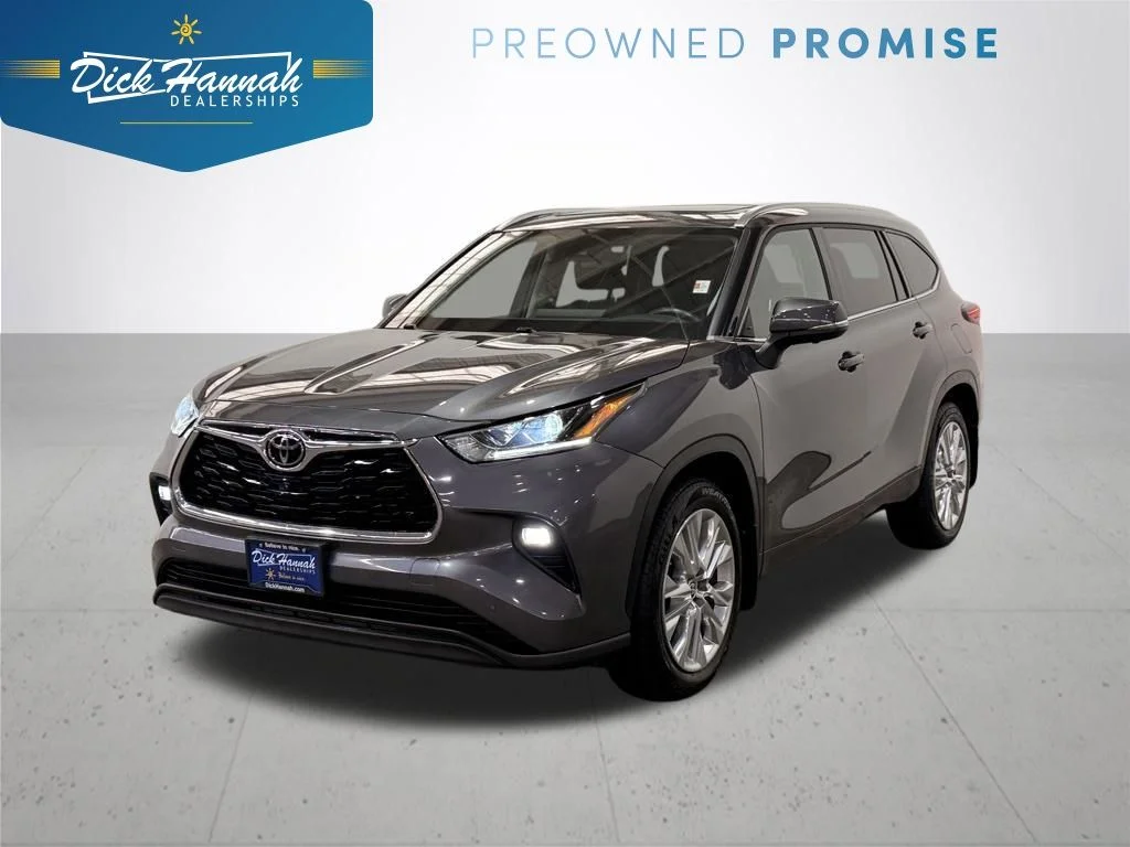 2023 Toyota Highlander Limited AWD's photo