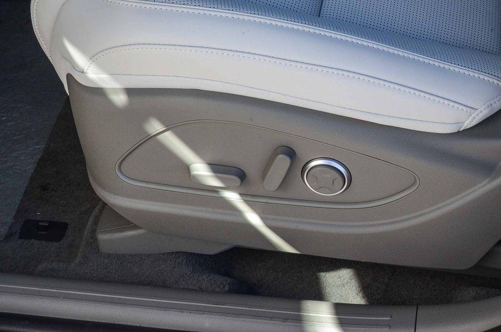 New 2026 Silver Hyundai SEL Premium AWD image 24