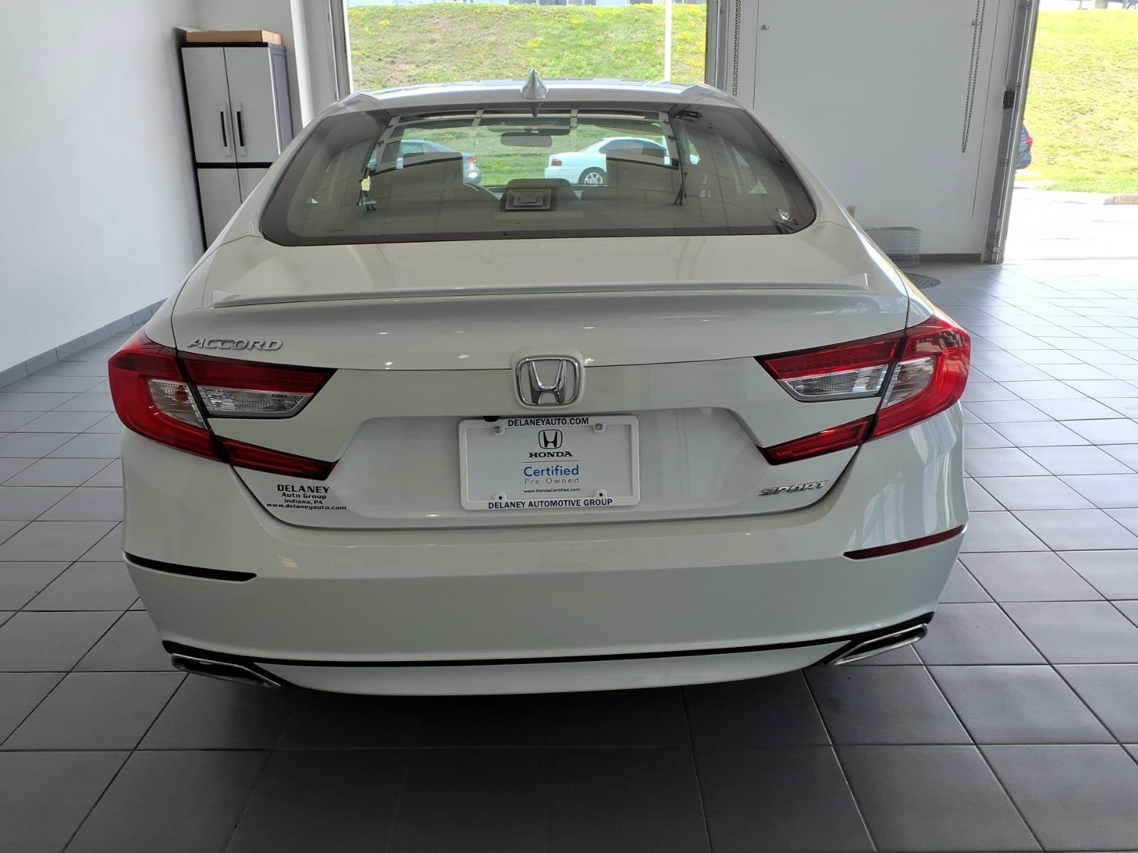 Used 2020 Platinum White Pearl Honda Sport image 6
