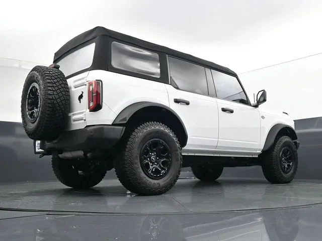 Used 2024 White Ford Wildtrak image 31