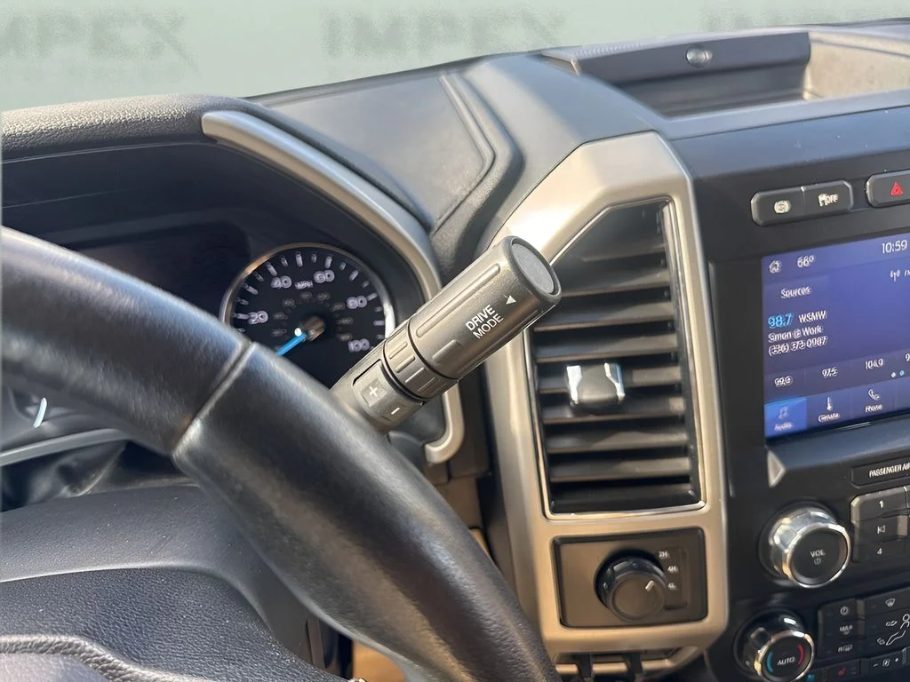 Used 2021 White Ford Lariat image 18