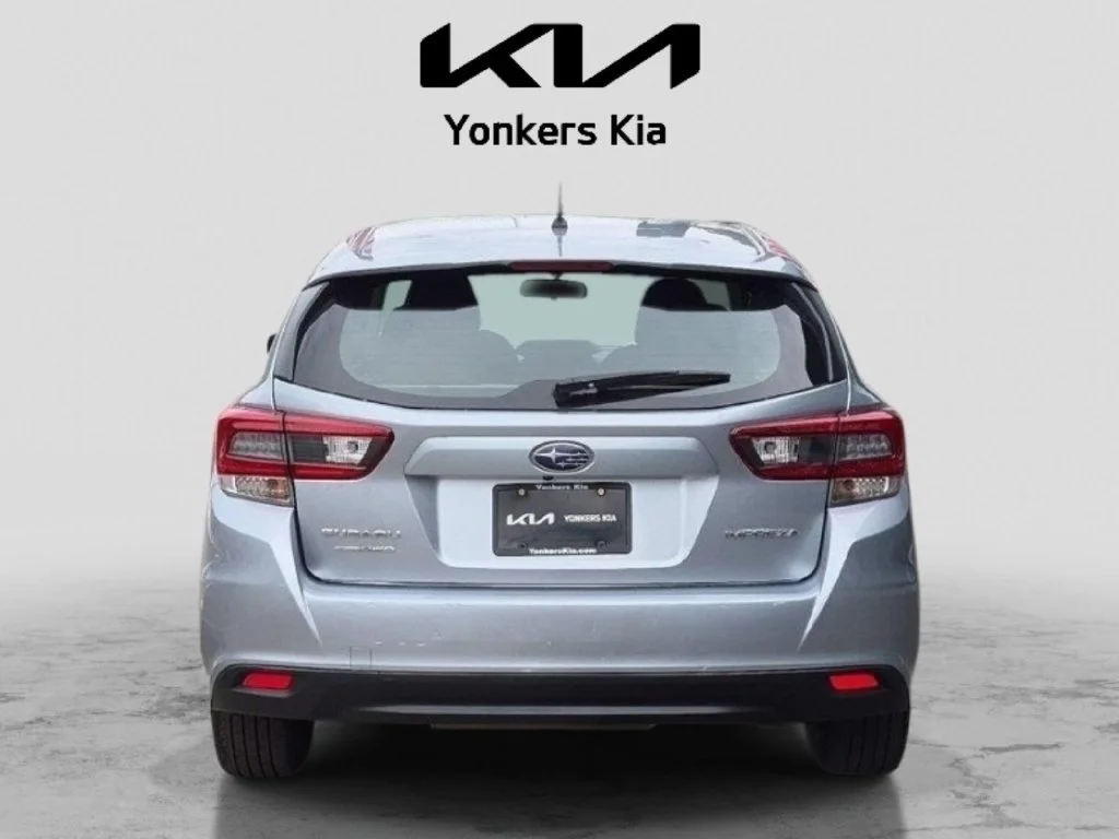 Used 2020 Silver Subaru Base image 6
