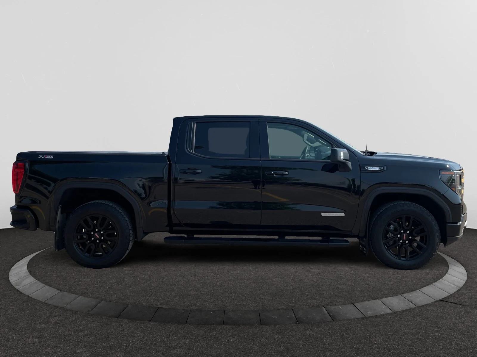 Used 2024 Black GMC Elevation Crew Cab image 6