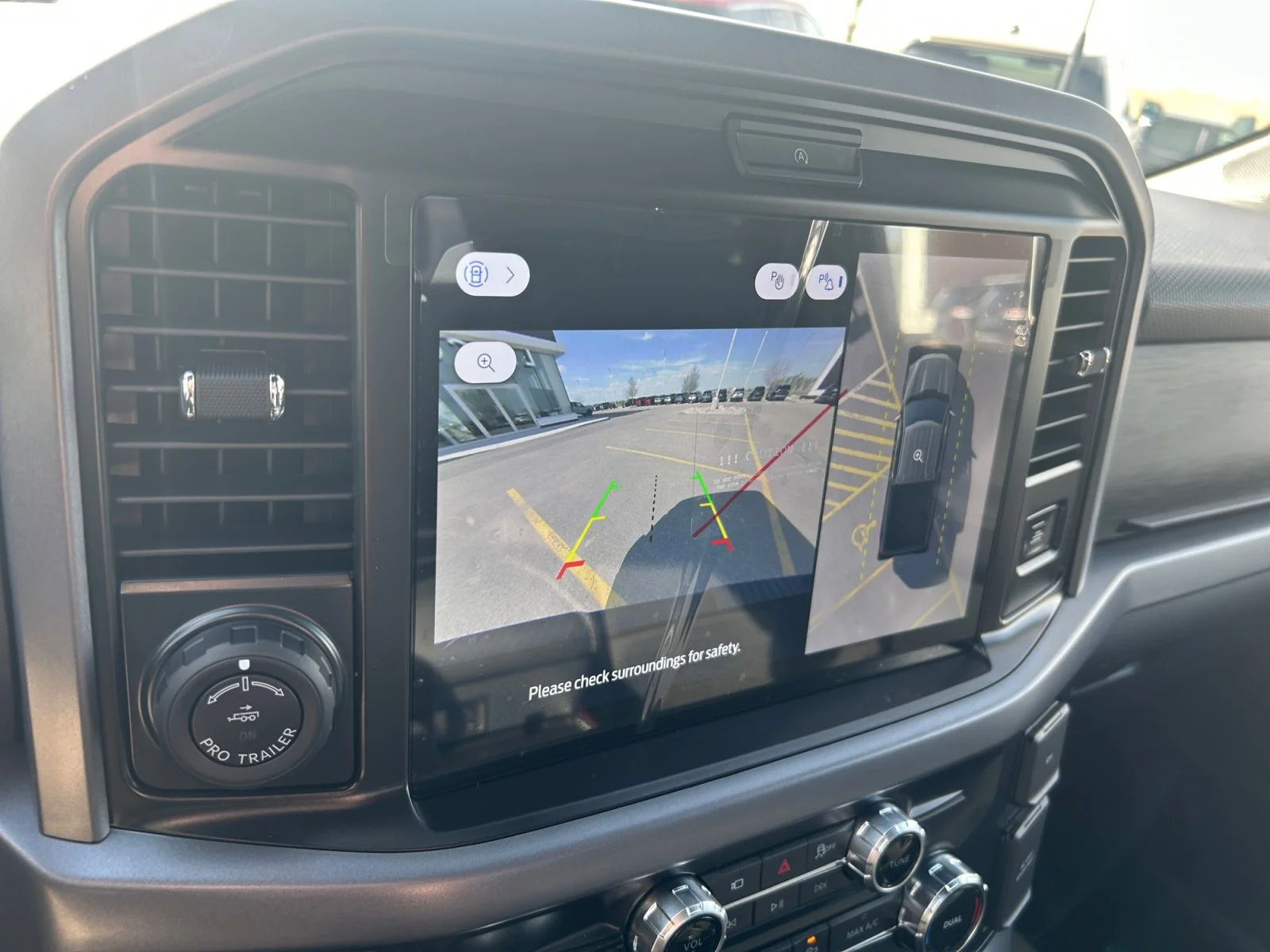 New 2026 Carbonized Grey Metallic Ford XLT image 24