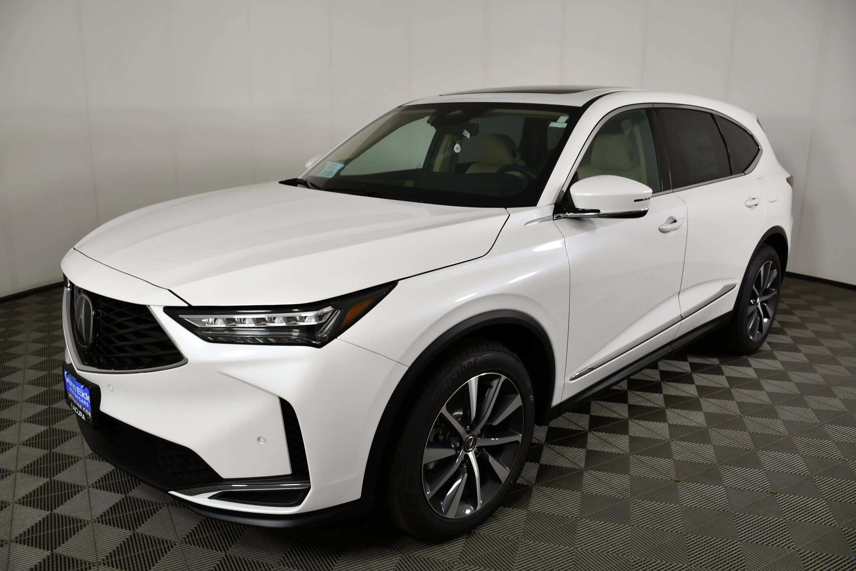 New 2026 Platinum White Pearl Acura w/Technology Package image 10