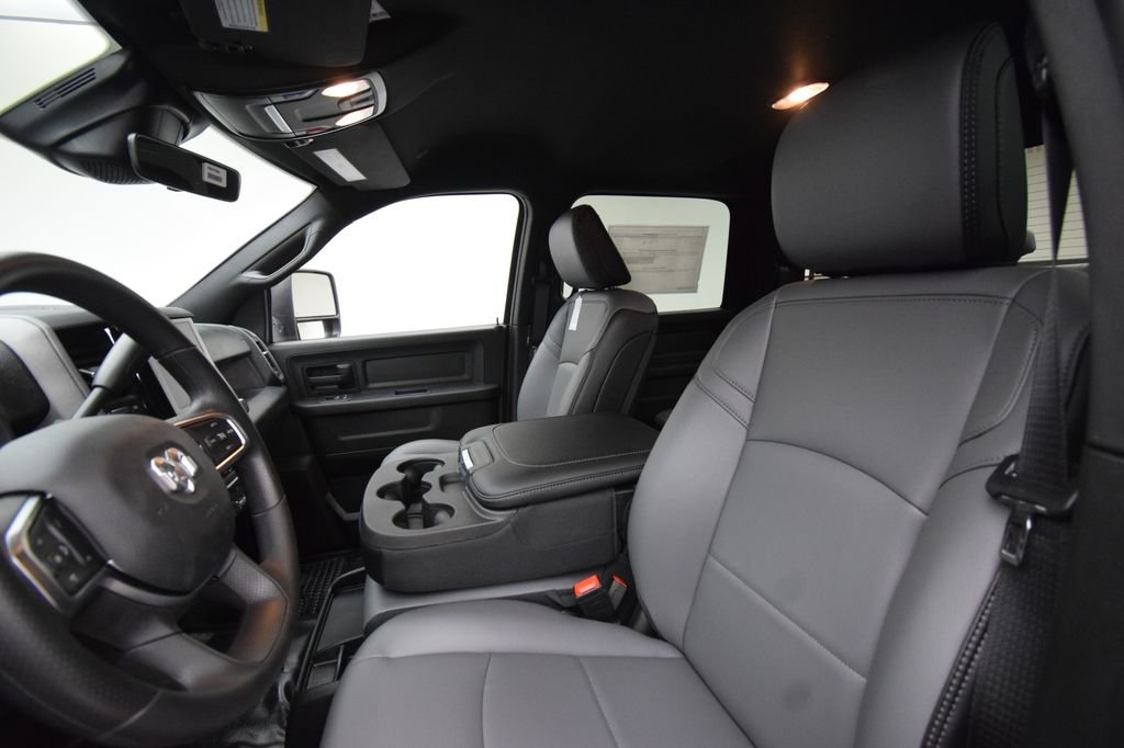 New 2026 Flame Red Clear-Coat Exterior Paint RAM Tradesman image 36