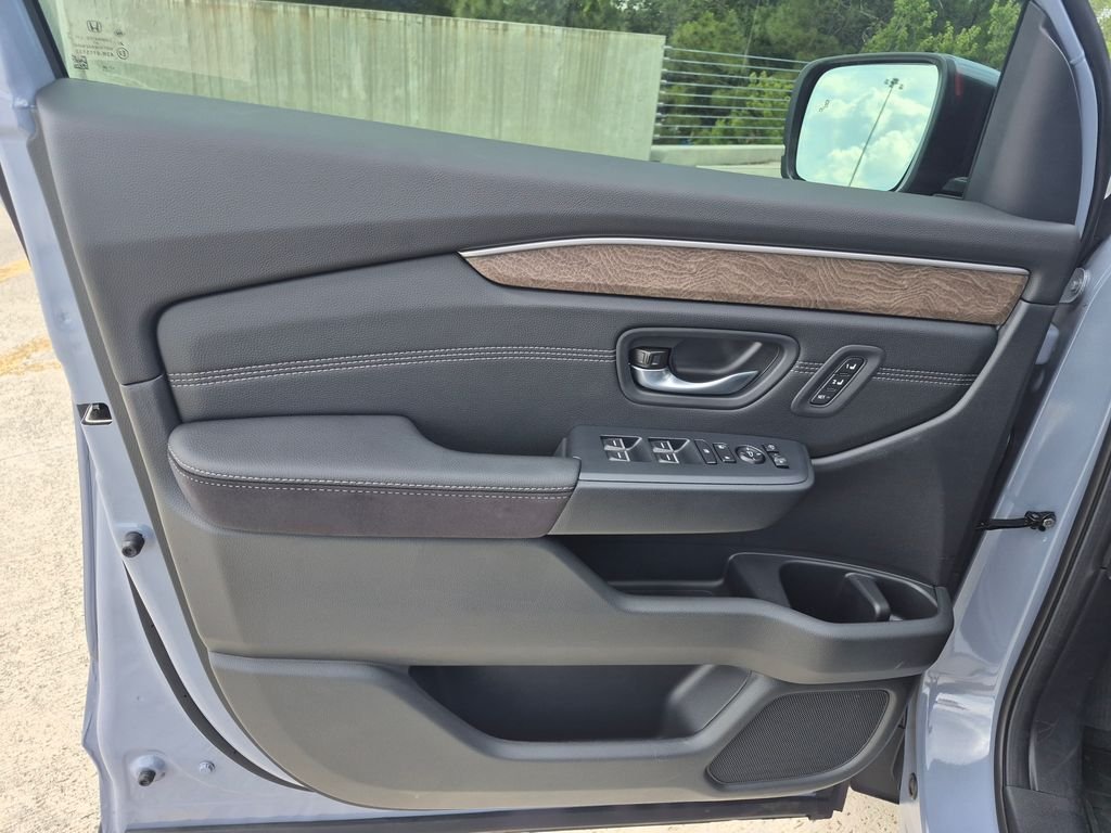 New 2026 Sonic Gray Pearl Honda Elite image 17