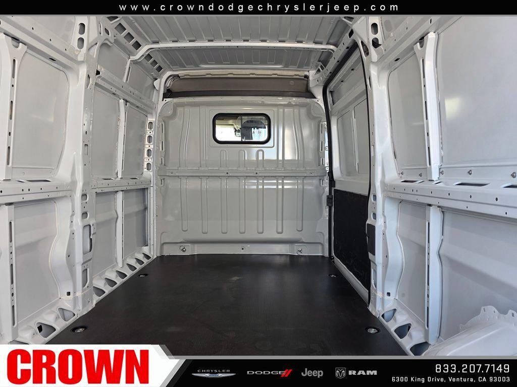 New 2026 Bright White Clearcoat RAM TRADESMAN image 23