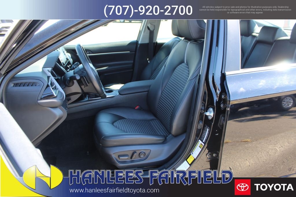 2024 Toyota Camry SE - Photo 12