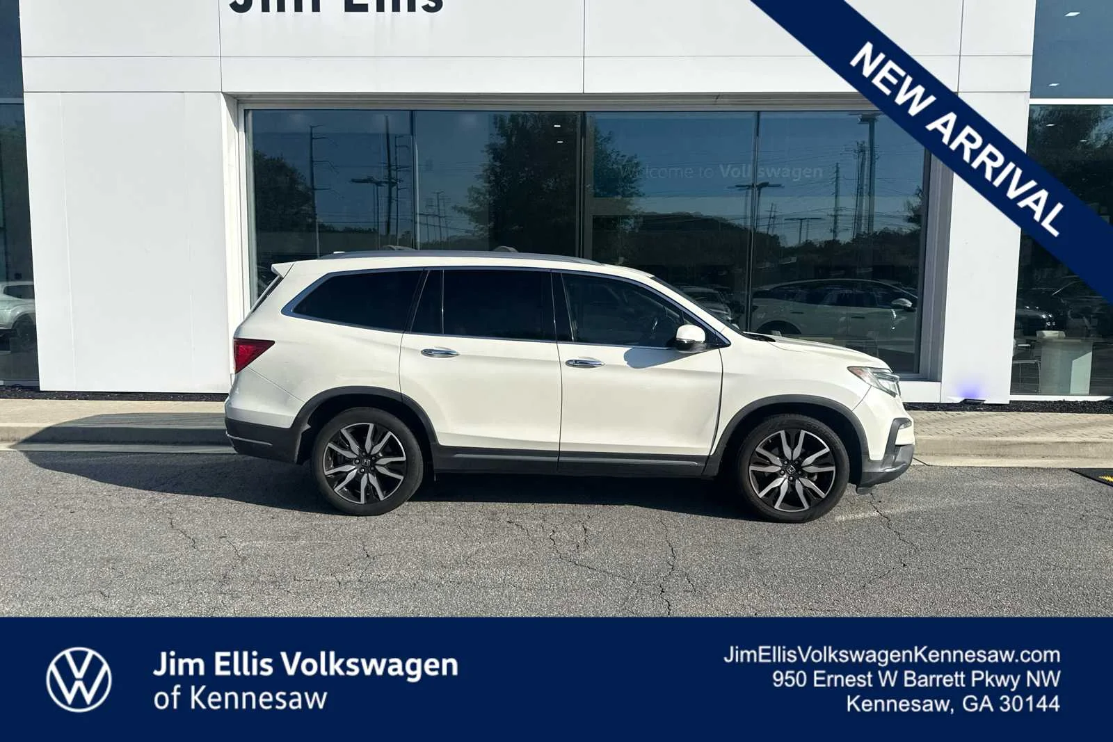 2019 Honda Pilot 2WD Touring-7P's photo