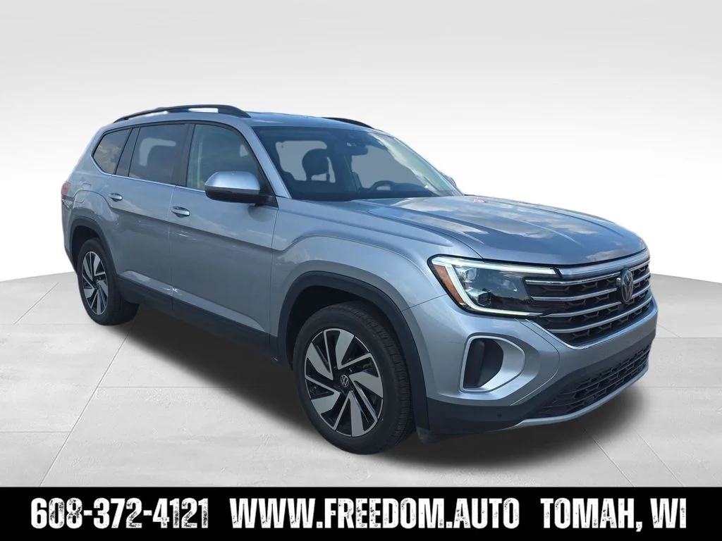 Used 2024 Silver Bird Metallic Volkswagen 2.0T SE w/Technology image 11
