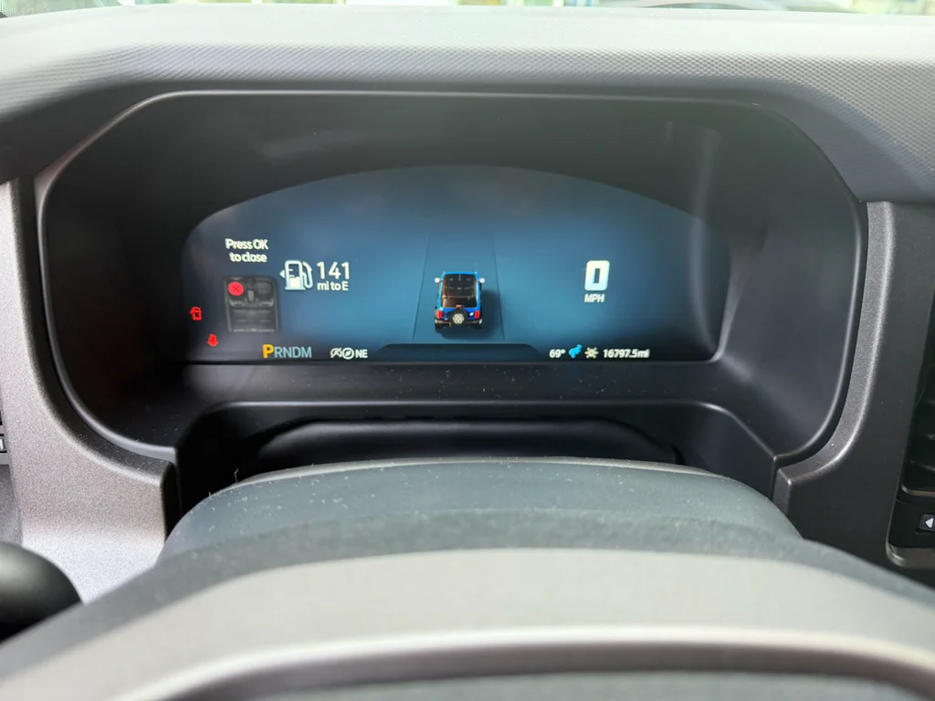 Used 2025 Gray Ford Badlands image 2