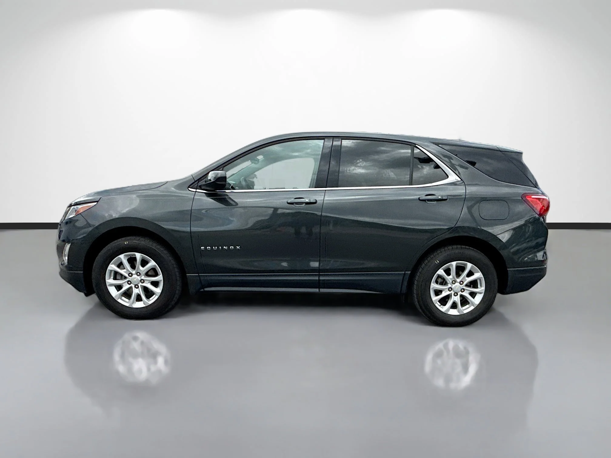 Used 2019 Nightfall Gray Metallic Chevrolet LT image 6