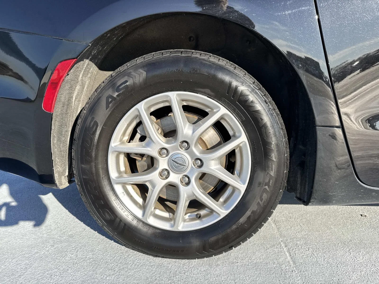 2025 Chrysler Pacifica Select - Photo 7