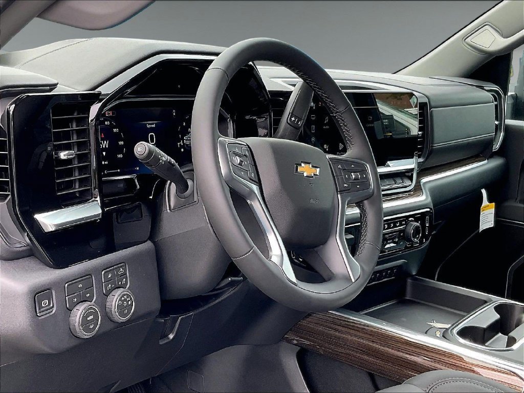 2026 Chevrolet Silverado 2500 HD LT - Photo 9