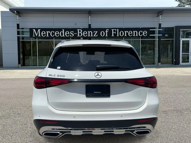 Used 2025 White Mercedes-Benz GLC 300 image 5