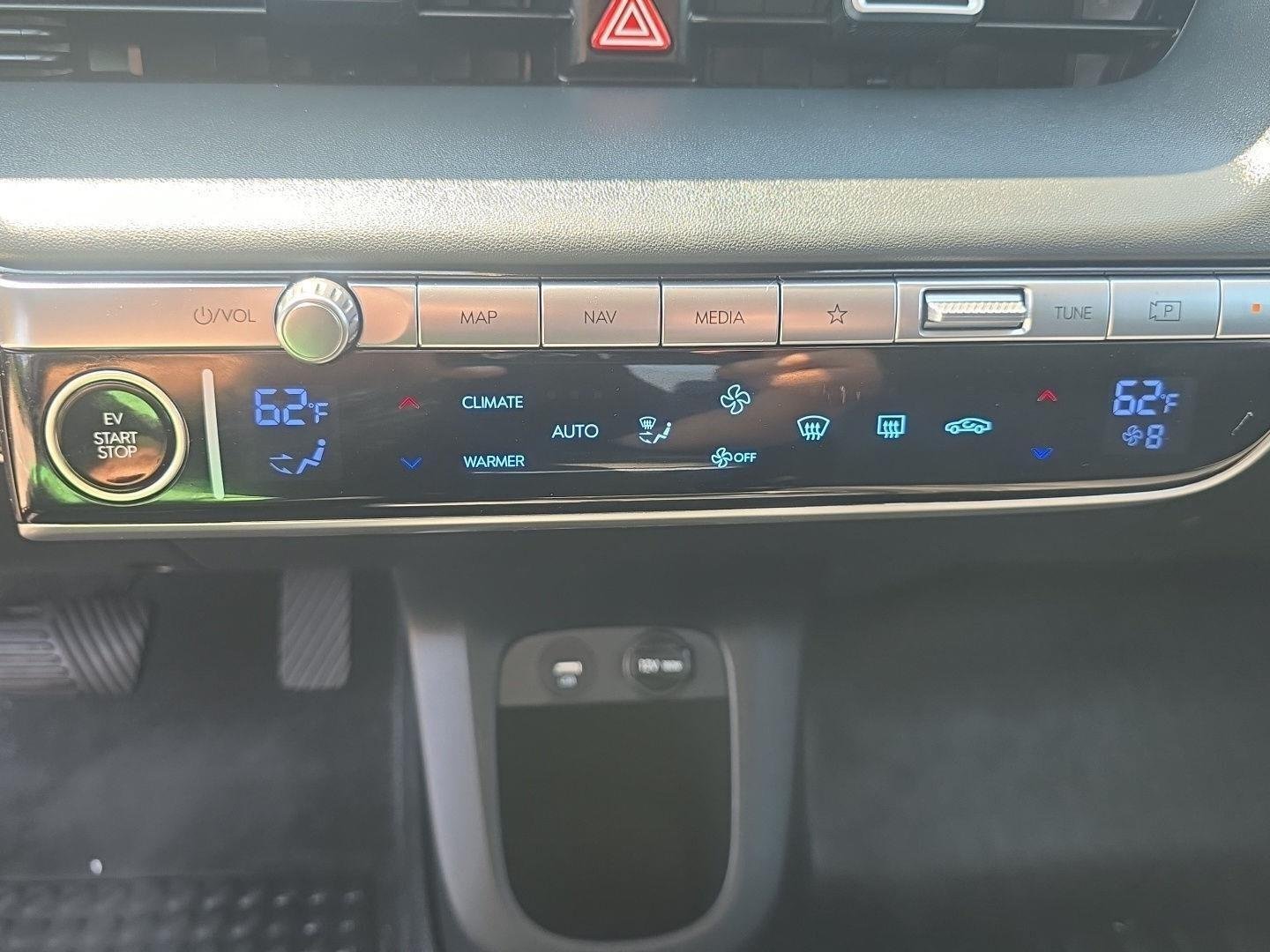 2024 Hyundai IONIQ 5 SE - Photo 19