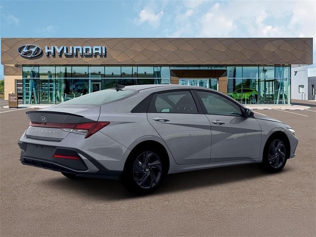 2026 Hyundai Elantra SEL Sport - Photo 8