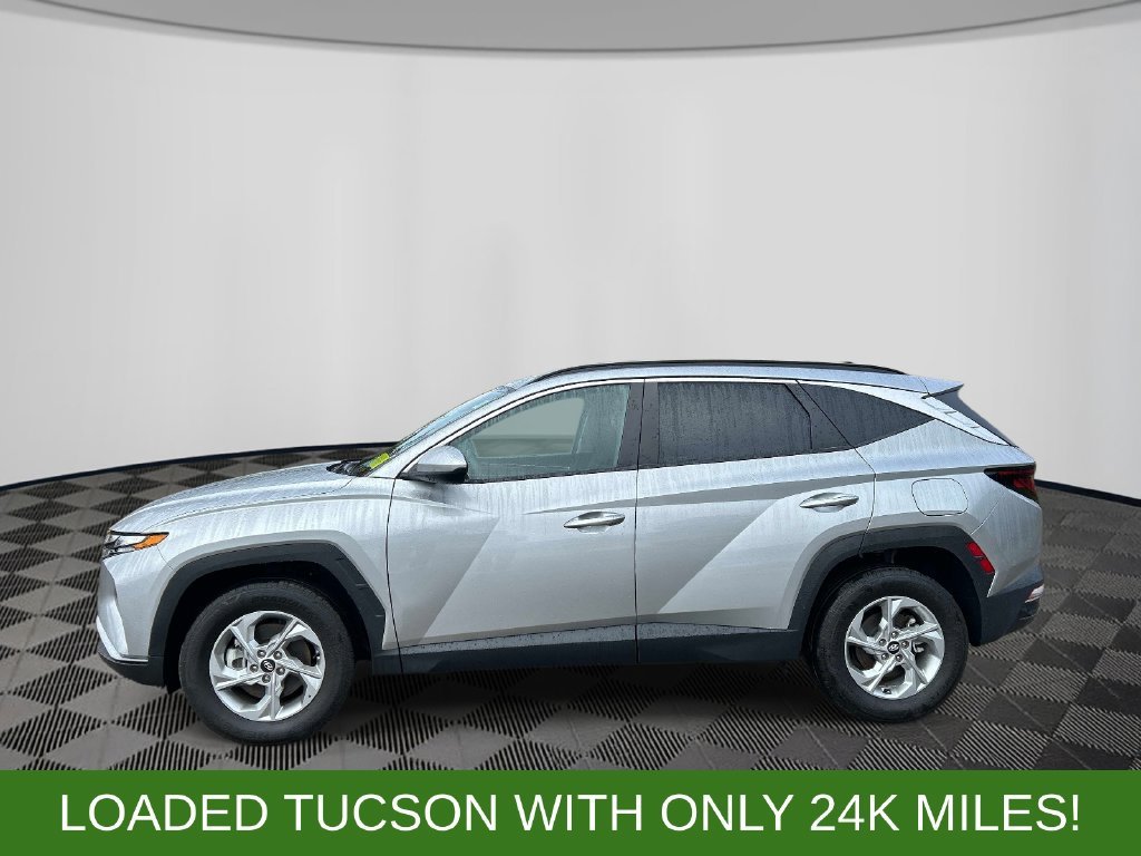 Used 2024 Silver Hyundai SEL image 2