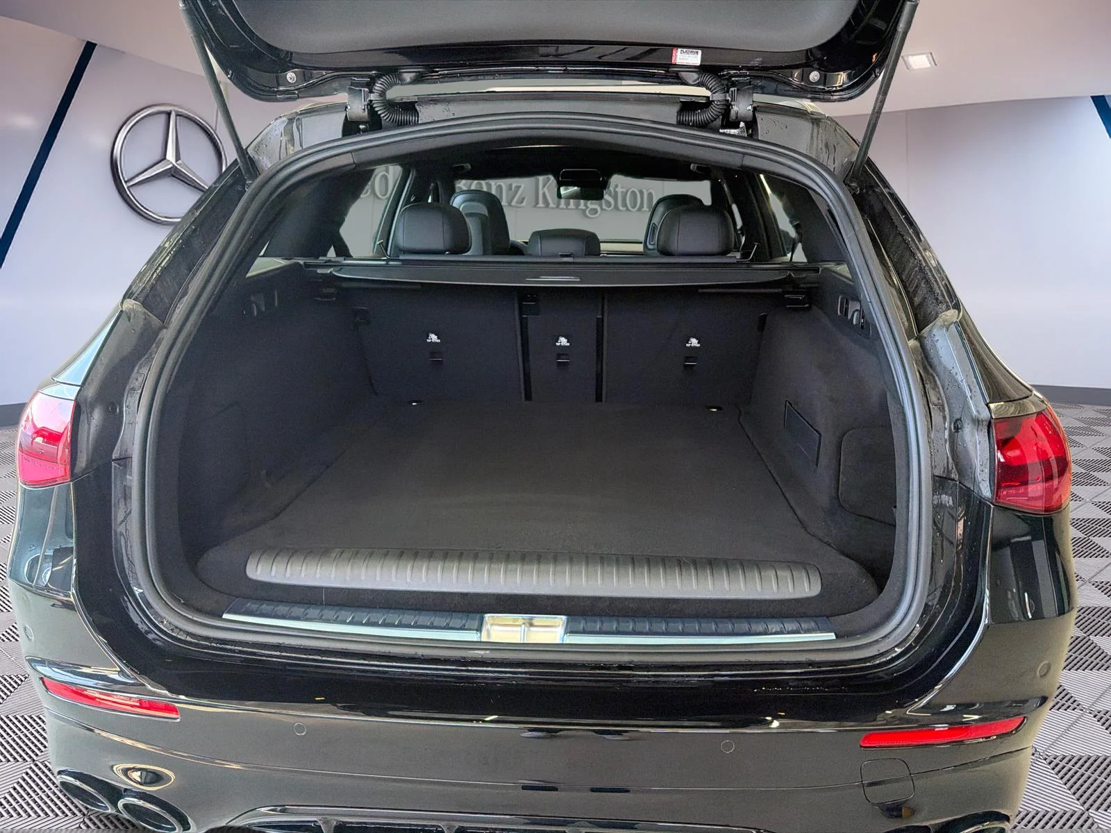 New 2026 Black Mercedes-Benz E 53 HYBRID 4MATIC+ Wagon image 7