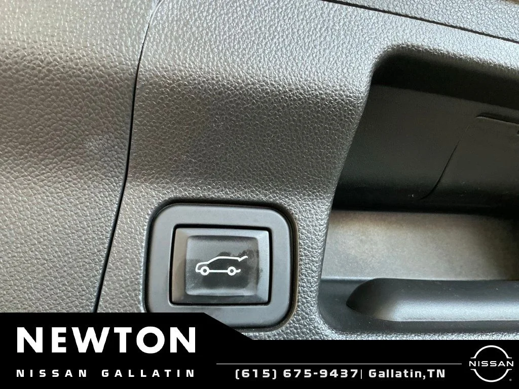 Used 2019 Quicksilver Metallic GMC Denali image 24