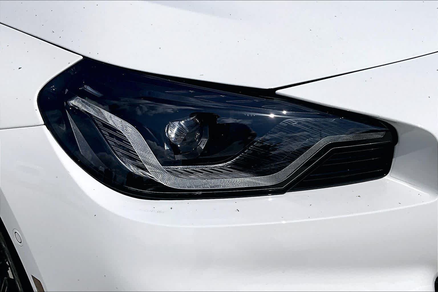 Used 2026 Alpine White BMW  image 24