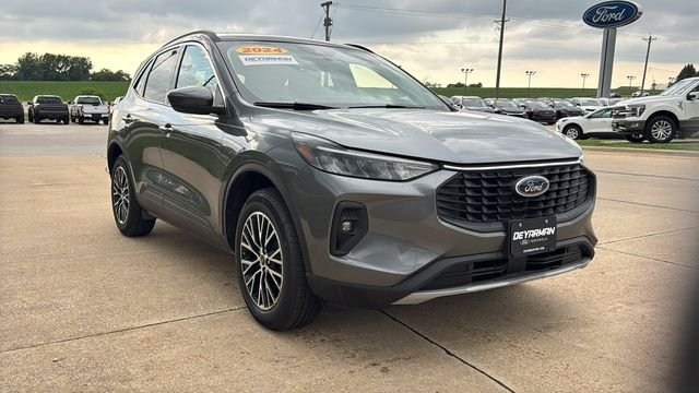 Used 2024 Gray Ford Base image 2