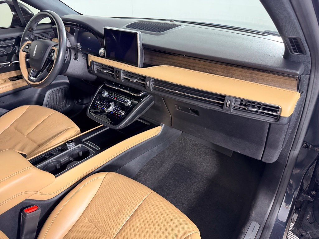 Certified Used 2022 Blue Lincoln Reserve image 34