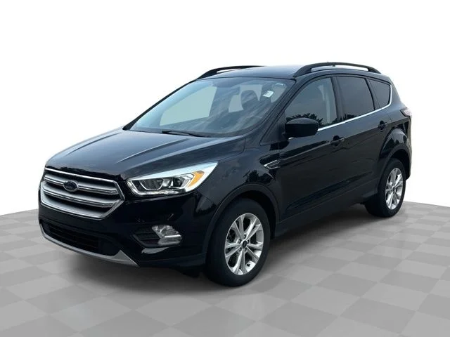 Used 2018 Black Ford SEL image 1