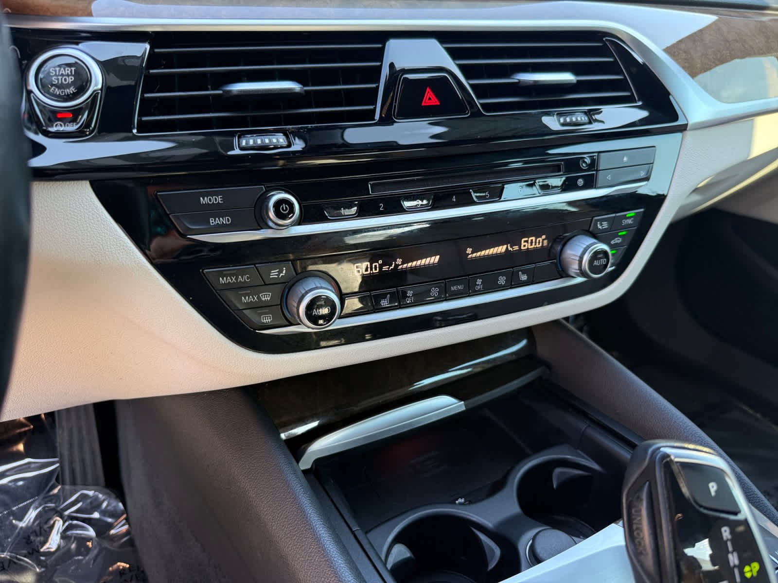 Used 2017 Black Sapphire Metallic BMW 530i image 21