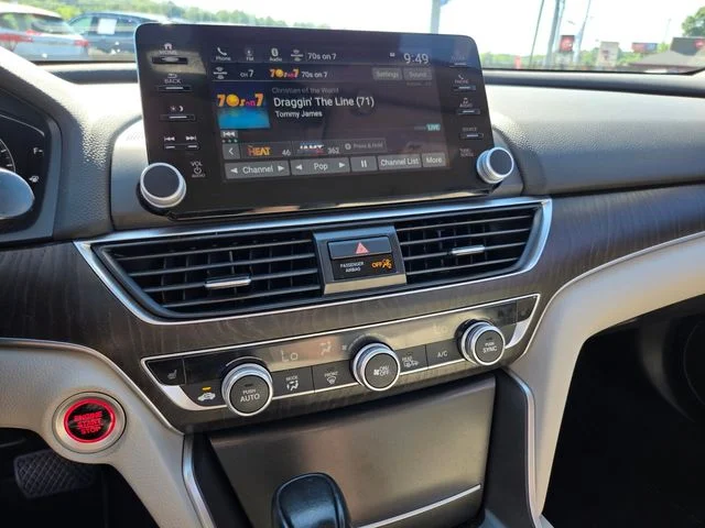 Used 2022 Red Honda EX-L image 25